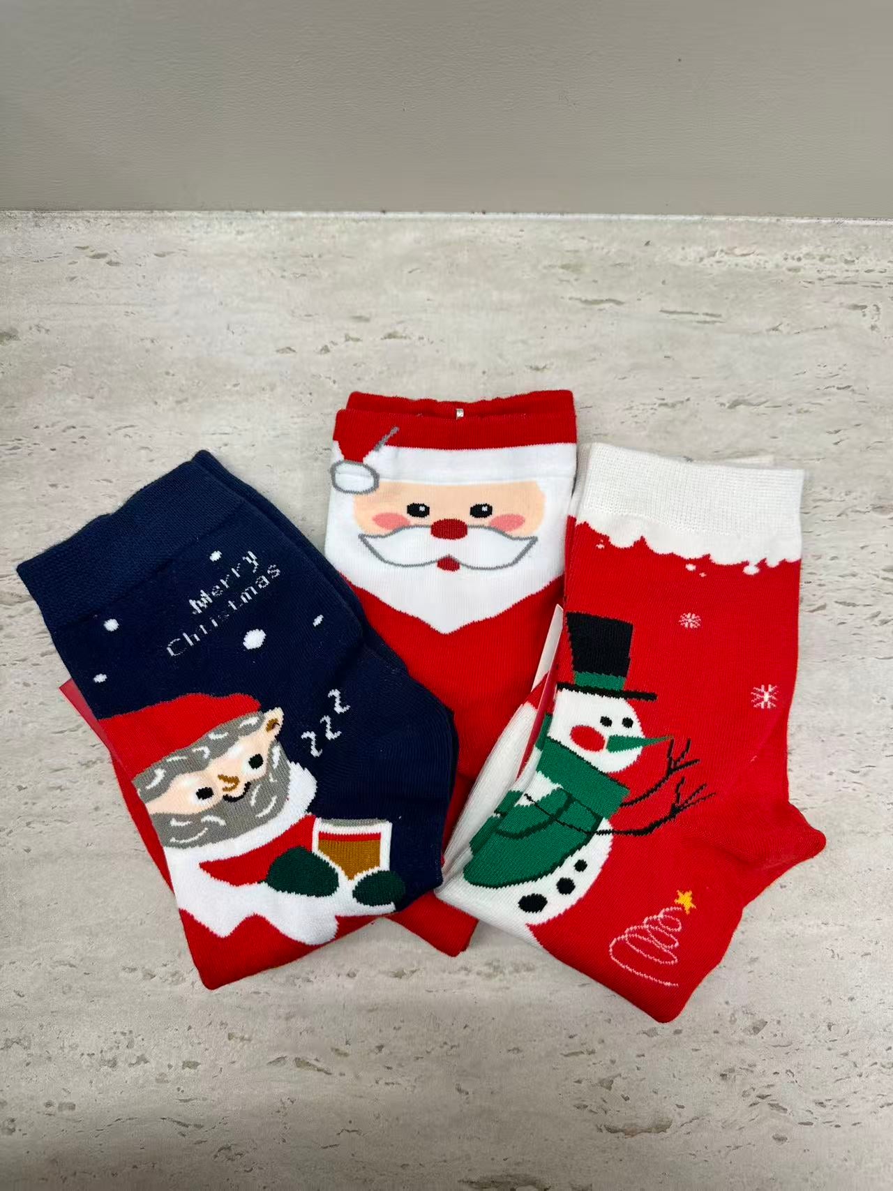 Chaussettes Noël ( 1 paire surprise )